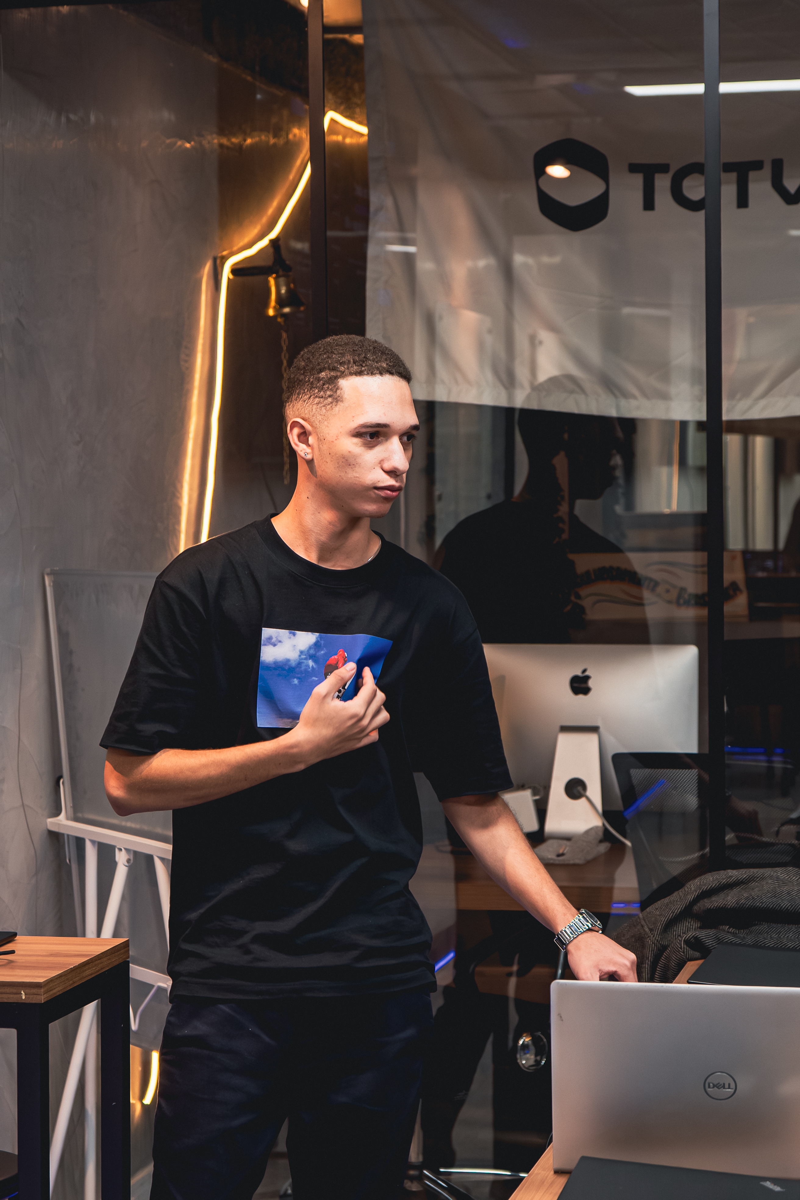 Kauã ministrando aula na JYNX